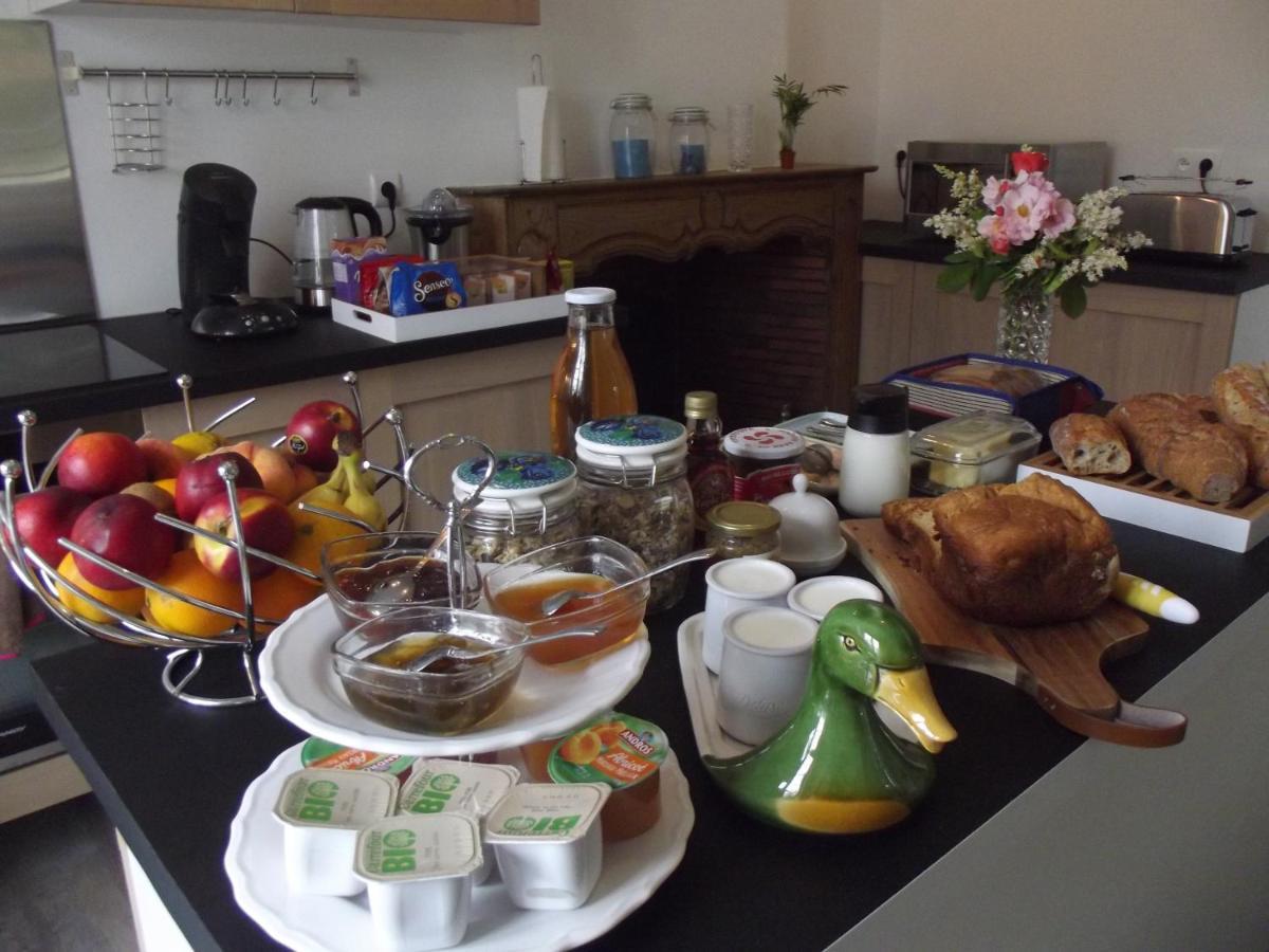 Bed and Breakfast Domaine De Poumatan Riviere-Saas-et-Gourby Esterno foto
