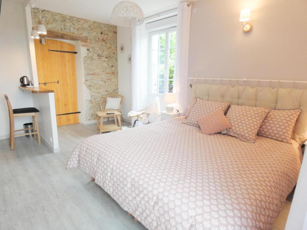 Bed and Breakfast Domaine De Poumatan Riviere-Saas-et-Gourby Esterno foto